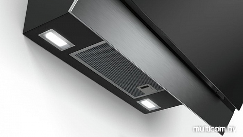 Кухонная вытяжка Bosch DWK67HM60