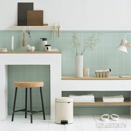 Brabantia Pedal Bin NewIcon 5 л (миндальный)