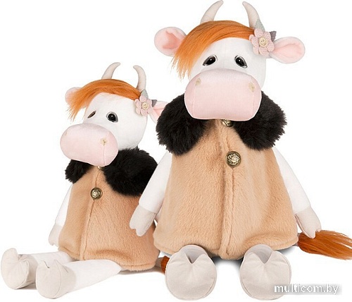 Классическая игрушка Maxitoys Luxury Коровка Глаша в бежевом пальто MT-MRT022013-23