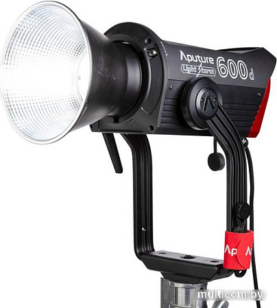 Лампа Aputure Light Storm LS 600D Pro V-mount Kit