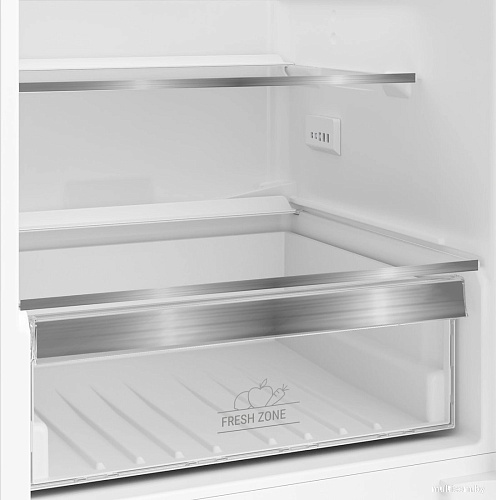 Холодильник Hotpoint HBH 20