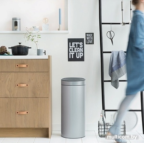 Brabantia Touch Bin New 30 л (серый металлик)