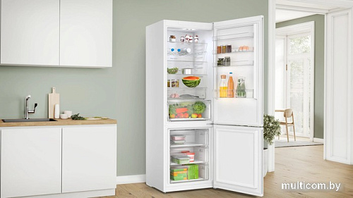Холодильник Bosch Serie 4 KGN497WDF