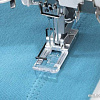 Распошивальная машина Janome CoverPro 3000 Professional