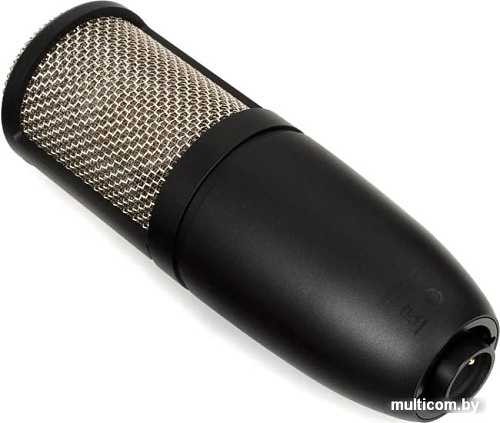 Микрофон AKG P220 (черный)