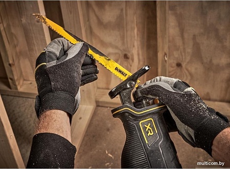 Сабельная пила DeWalt DCS382N (без АКБ)