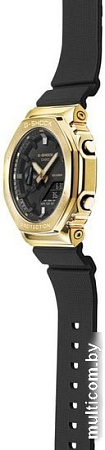 Наручные часы Casio G-Shock GM-2100G-1A9