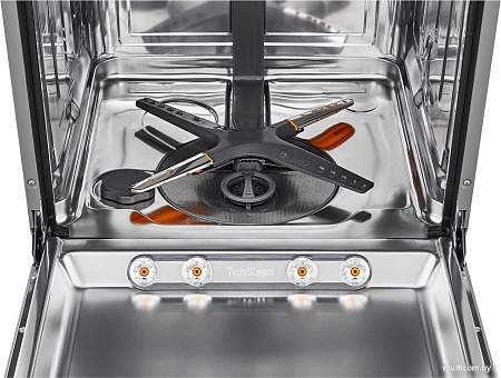 Встраиваемая посудомоечная машина LG DB475TXS