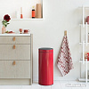 Brabantia Touch Bin New 30 л (пламенно-красный)