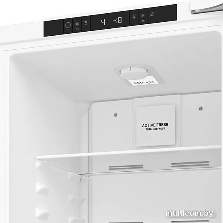 Холодильник Hotpoint-Ariston HBT 18