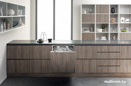 Посудомоечная машина Hotpoint-Ariston HIC 3B19C