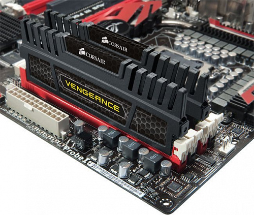 Оперативная память Corsair Vengeance Black 8GB DDR3 PC3-12800 (CMZ8GX3M1A1600C9)