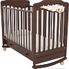 Классическая детская кроватка Angela Bella Изабель (качалка, орех)