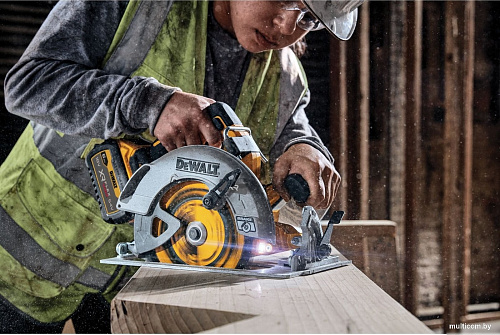 Дисковая (циркулярная) пила DeWalt DCS573T1 (с 1-им АКБ, кейс)
