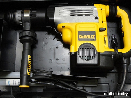 Перфоратор DeWalt D25762K